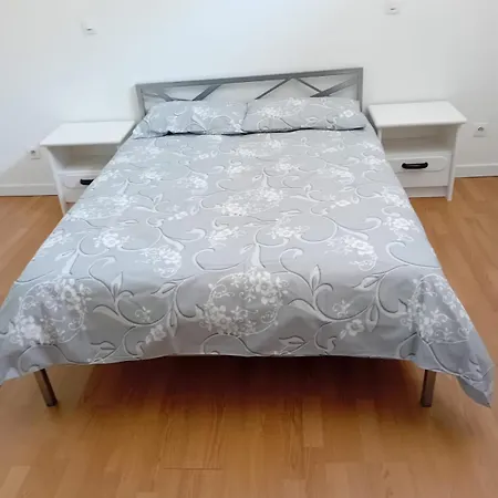 Apartment Lm *